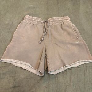 Aritzia Women's Brown and Tan Shorts
